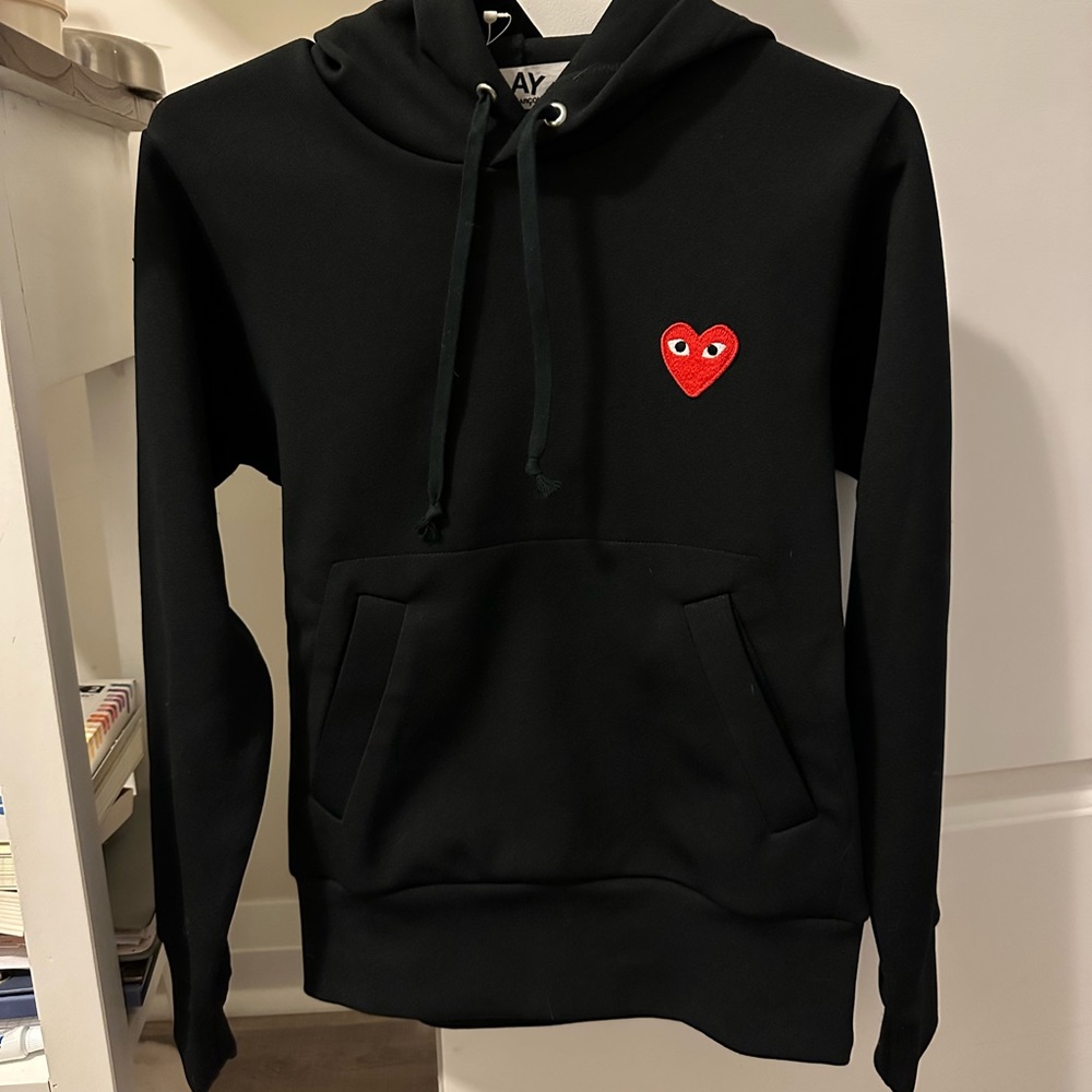 comme de garçon sweater